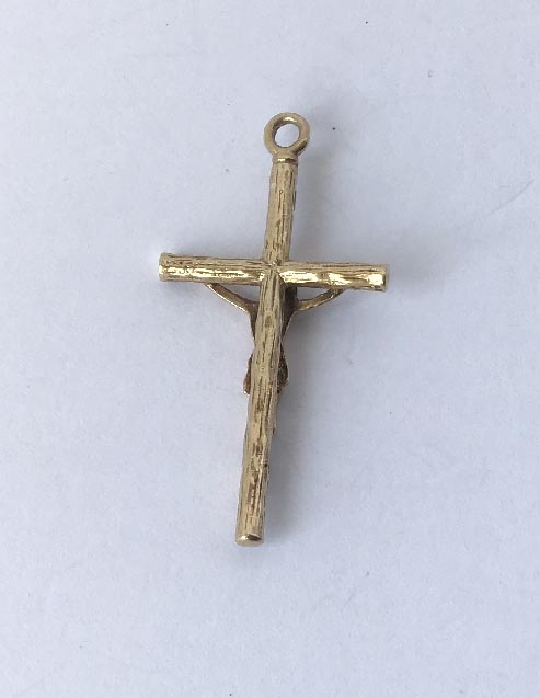9ct gold crucifix necklace pendant